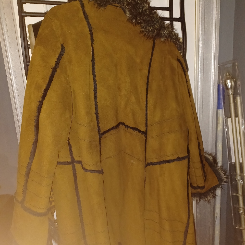 Beautiful Vintage Sherling coat with Real Fur - Picture 6 of 8